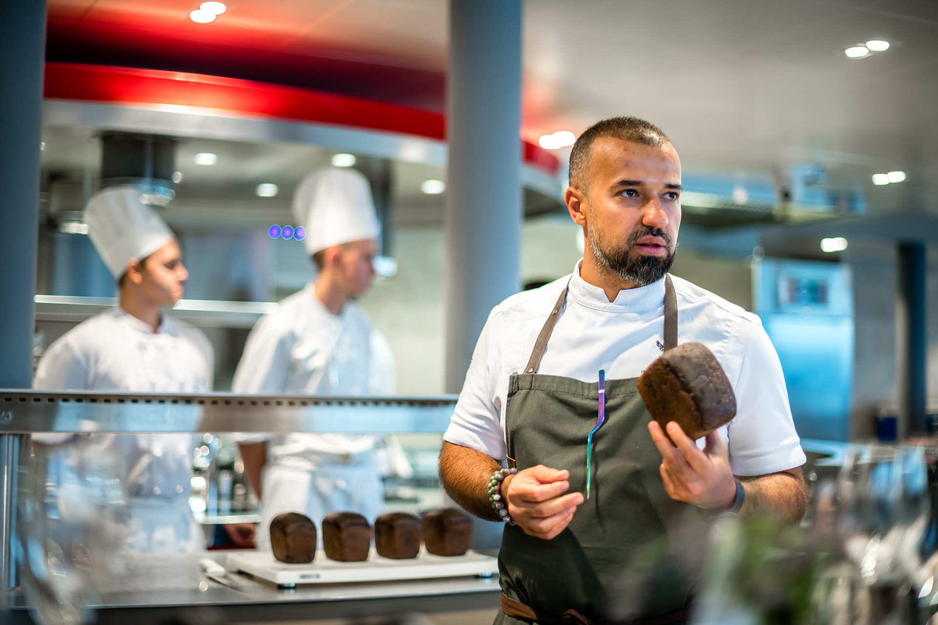 How to Become a Baker