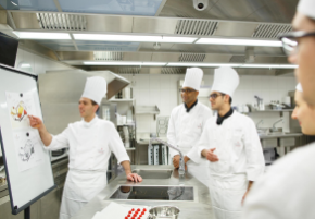 How to Make a Roux: Types, Uses and Recipes